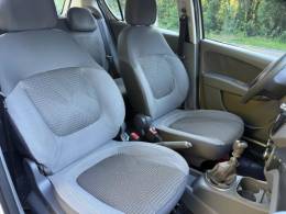 FIAT - PALIO - 2014/2015 - Branca - R$ 38.900,00