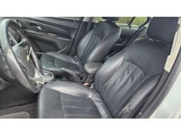 CHEVROLET - CRUZE - 2013/2014 - Branca - R$ 59.500,00