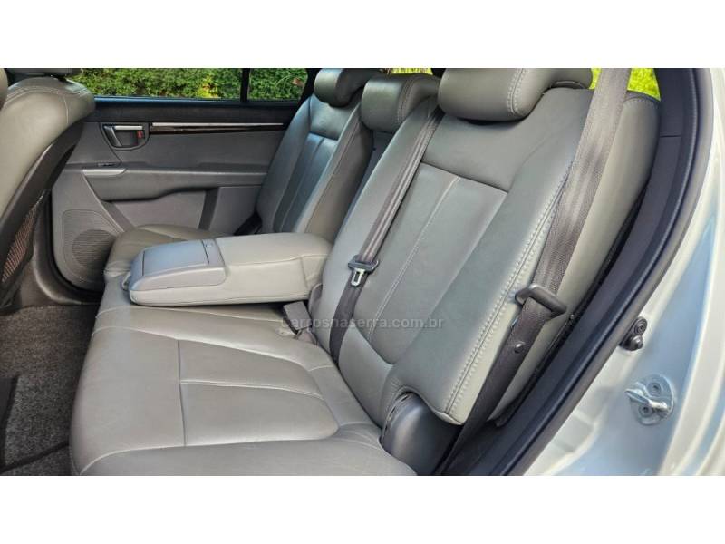 HYUNDAI - SANTA FÉ - 2011/2012 - Prata - R$ 59.900,00