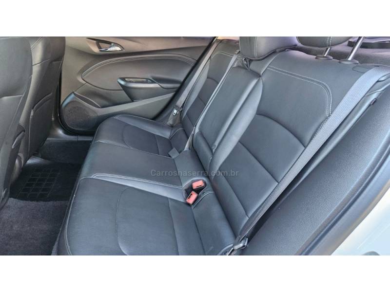 CHEVROLET - CRUZE - 2018/2018 - Branca - R$ 86.900,00