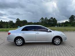 TOYOTA - COROLLA - 2009/2010 - Prata - R$ 55.900,00