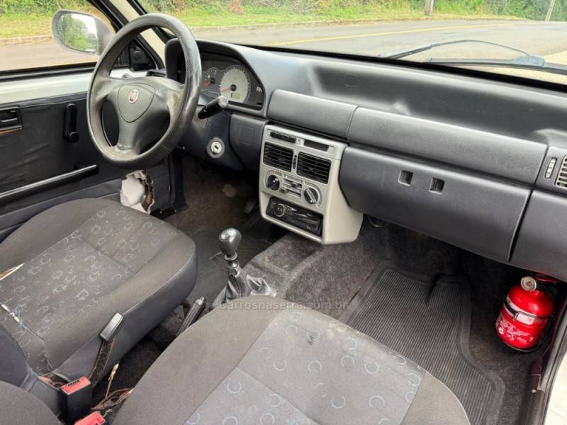 FIAT - UNO - 2013/2013 - Branca - R$ 23.900,00