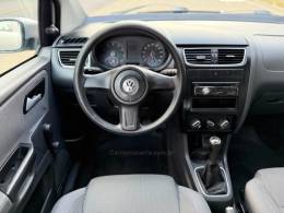 VOLKSWAGEN - FOX - 2010/2011 - Prata - R$ 25.900,00