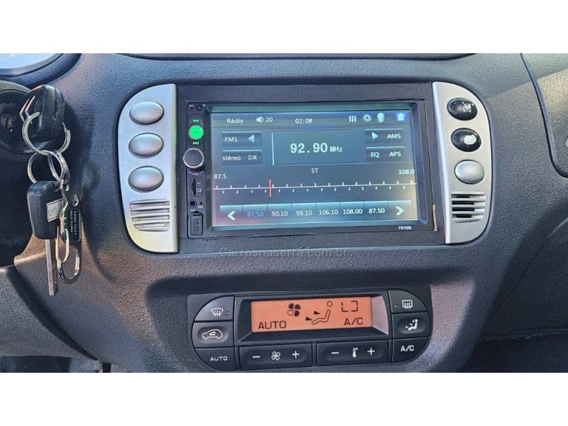 CITROËN - C3 - 2009/2009 - Prata - R$ 28.500,00
