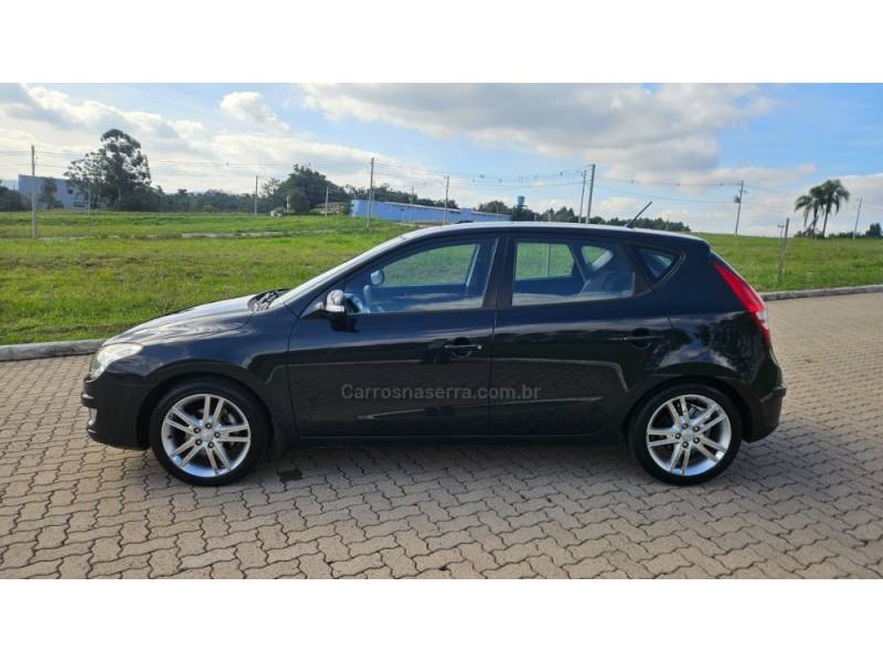 HYUNDAI - I30 - 2009/2010 - Preta - R$ 46.500,00