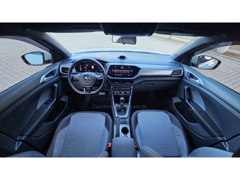 VOLKSWAGEN - T-CROSS - 2019/2020 - Branca - R$ 101.900,00