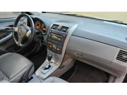 TOYOTA - COROLLA - 2010/2011 - Preta - R$ 50.000,00