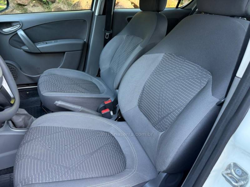 HONDA - CB 600F - 2005/2005 - Vermelha - R$ 34.900,00