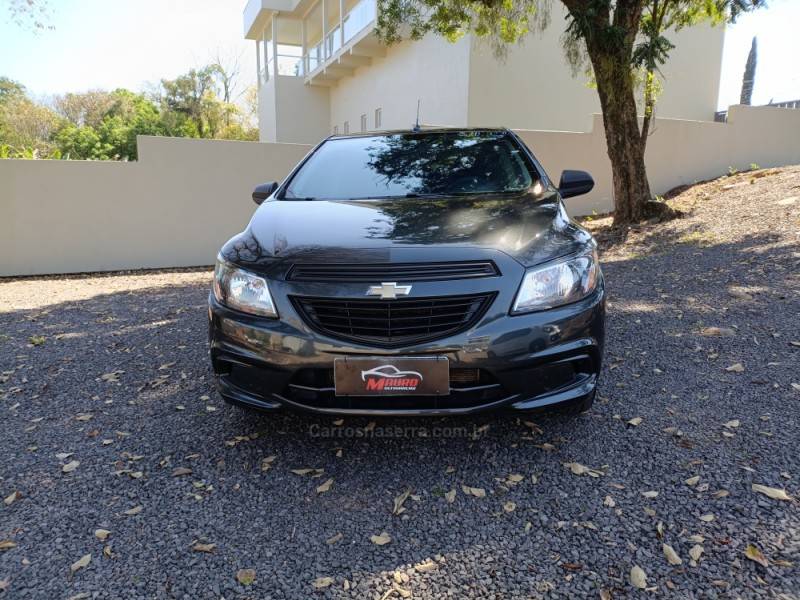 CHEVROLET - ONIX - 2019/2019 - Verde - R$ 54.900,00