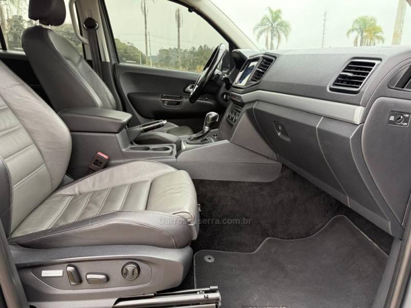 VOLKSWAGEN - AMAROK - 2019/2019 - Cinza - R$ 149.900,00