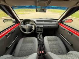 FIAT - UNO - 2010/2011 - Vermelha - R$ 22.900,00