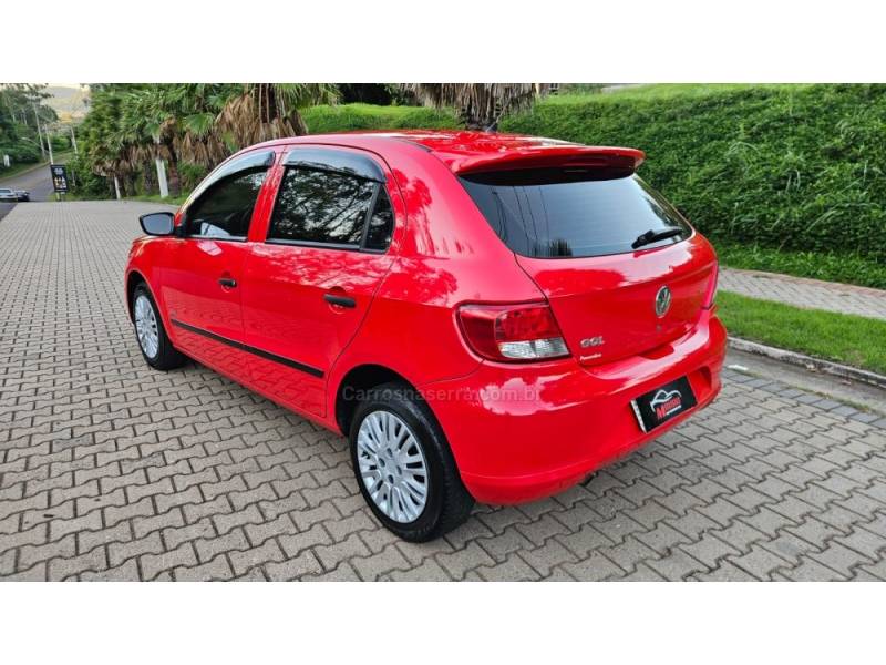 VOLKSWAGEN - GOL - 2010/2010 - Vermelha - R$ 25.900,00