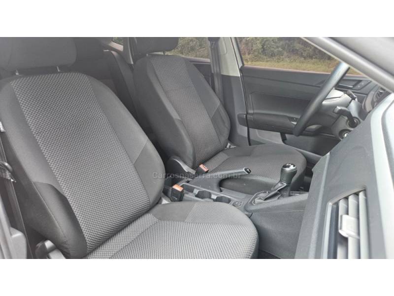 VOLKSWAGEN - POLO - 2019/2020 - Prata - R$ 66.900,00
