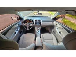 TOYOTA - COROLLA - 2012/2013 - Prata - R$ 70.500,00