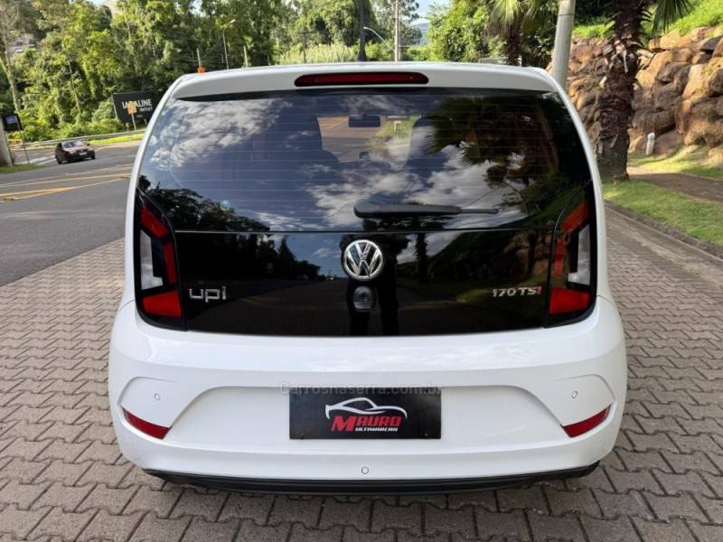 VOLKSWAGEN - UP - 2019/2019 - Branca - R$ 64.900,00