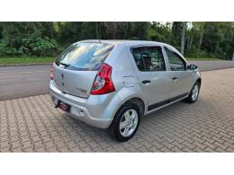 RENAULT - SANDERO - 2008/2009 - Prata - R$ 27.500,00