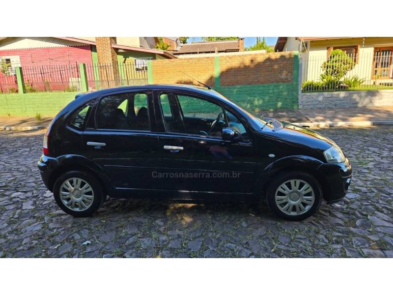 CITROËN - C3 - 2009/2009 - Prata - R$ 28.500,00