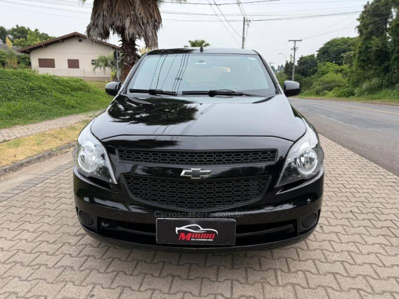 CHEVROLET - AGILE - 2010/2011 - Preta - R$ 32.900,00