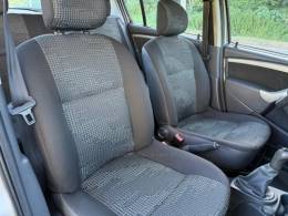 RENAULT - SANDERO - 2009/2010 - Prata - R$ 30.900,00