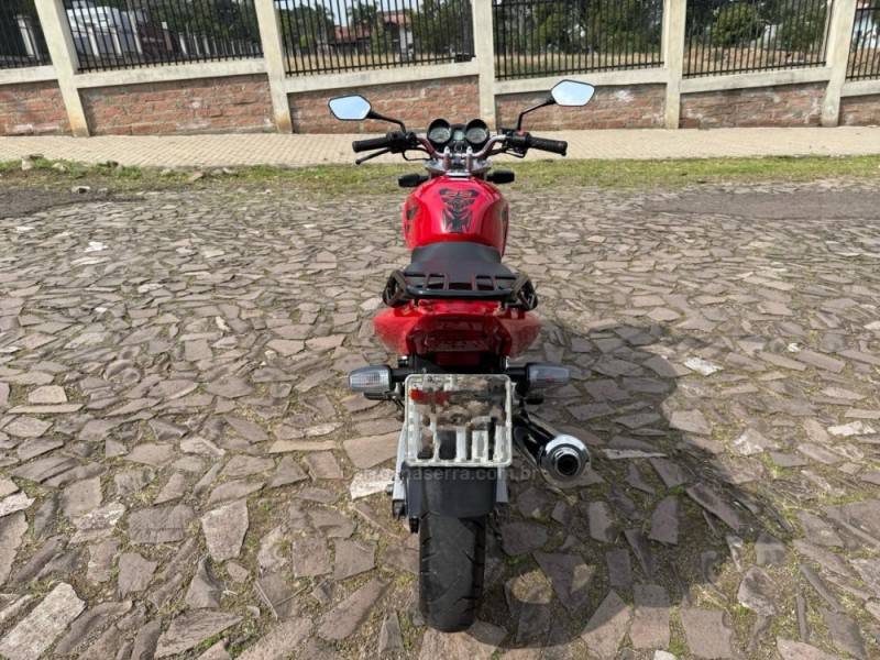 HONDA - CBX 250 TWISTER - 2008/2008 - Vermelha - R$ 10.900,00