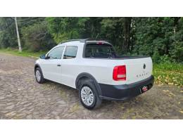 VOLKSWAGEN - SAVEIRO - 2023/2023 - Branca - R$ 77.900,00