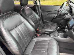 CHEVROLET - COBALT - 2015/2015 - Branca - R$ 39.900,00