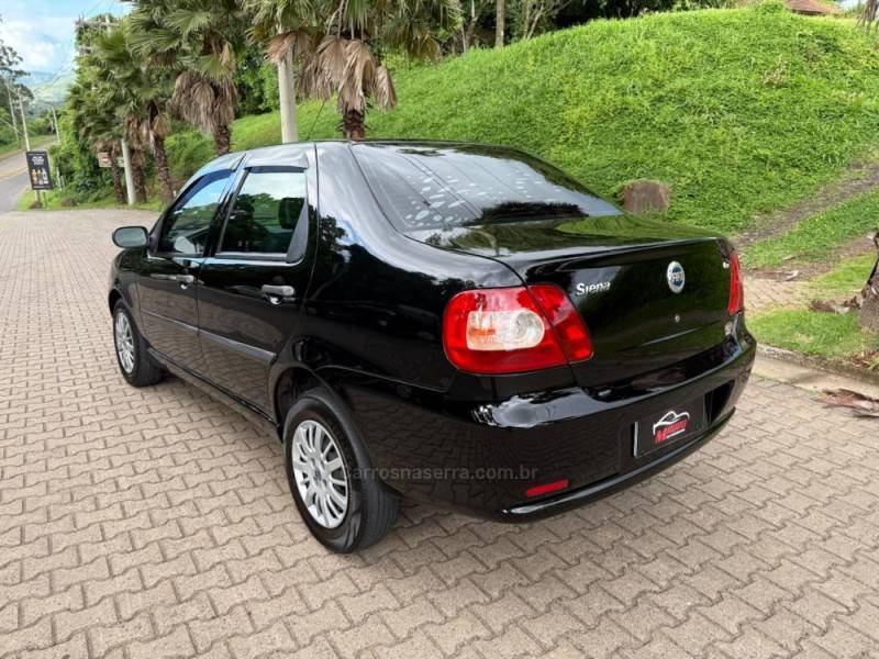 FIAT - SIENA - 2007/2008 - Preta - R$ 24.900,00