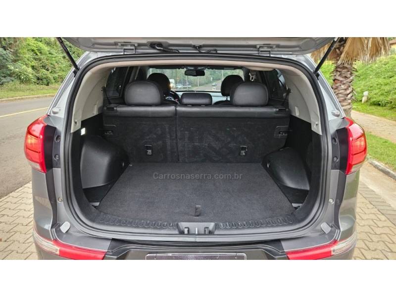 KIA MOTORS - SPORTAGE - 2015/2015 - Prata - R$ 86.900,00