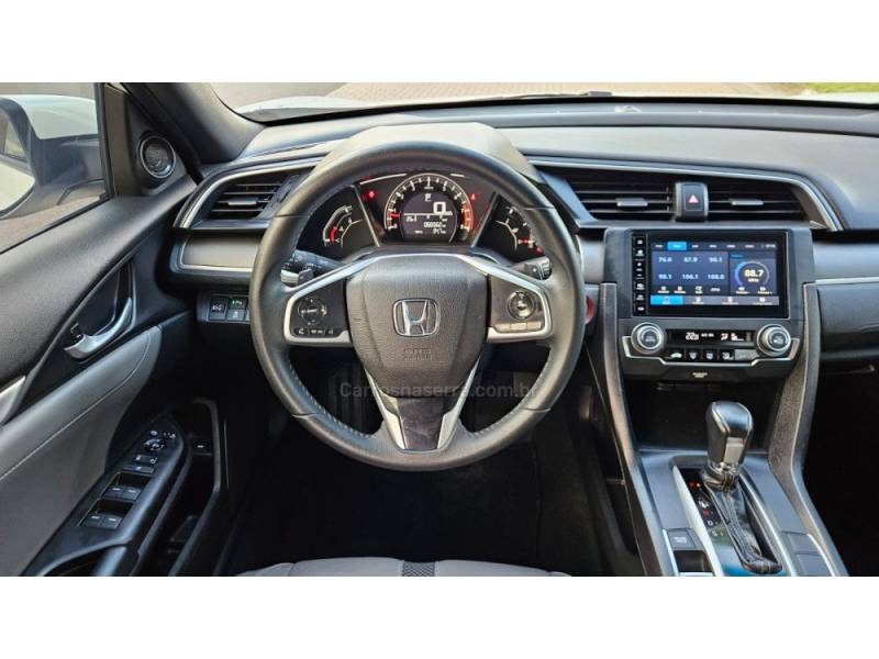 HONDA - CIVIC - 2020/2021 - Branca - R$ 123.900,00