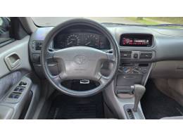 TOYOTA - COROLLA - 1999/1999 - Verde - R$ 25.900,00
