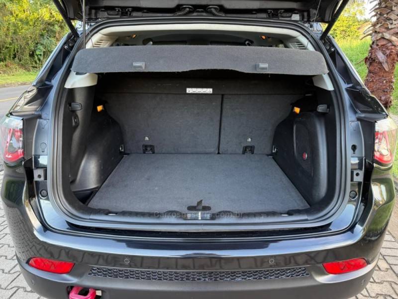 JEEP - COMPASS - 2019/2019 - Preta - R$ 107.900,00