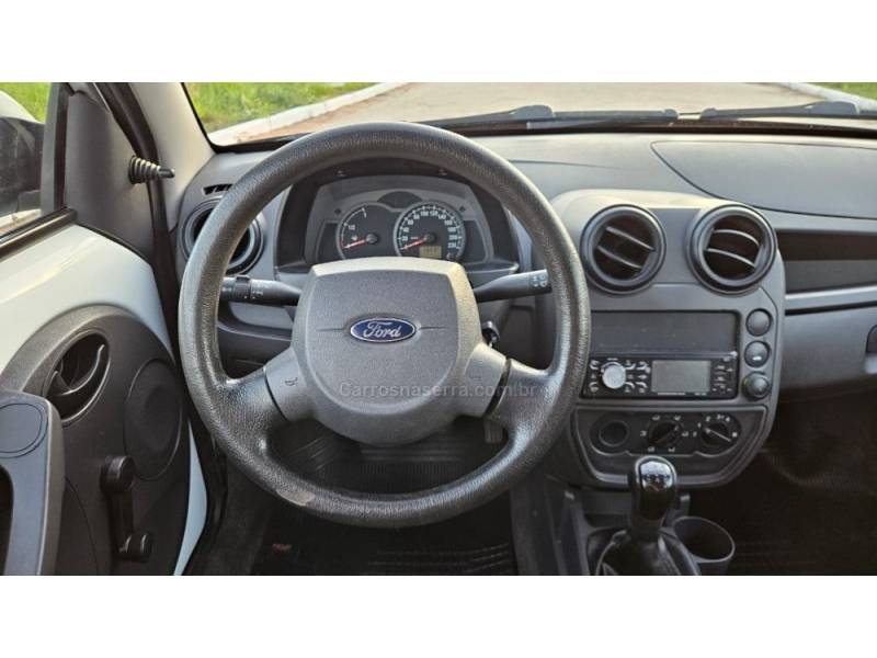 FORD - KA - 2009/2009 - Branca - R$ 20.900,00