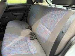 CHEVROLET - CELTA - 2010/2011 - Prata - R$ 28.900,00