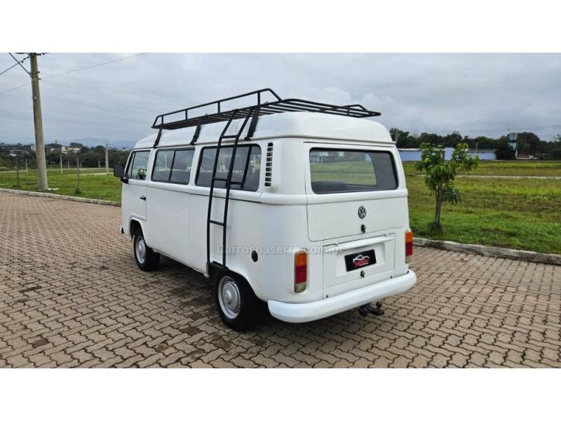 VOLKSWAGEN - KOMBI - 2007/2007 - Branca - R$ 45.900,00
