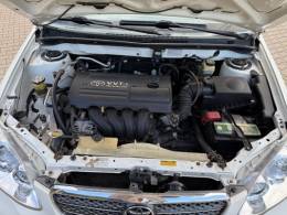 TOYOTA - COROLLA - 2005/2006 - Branca - R$ 38.900,00
