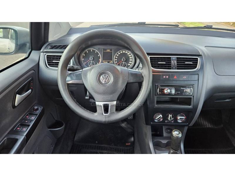 VOLKSWAGEN - CROSSFOX - 2012/2013 - Prata - R$ 44.900,00