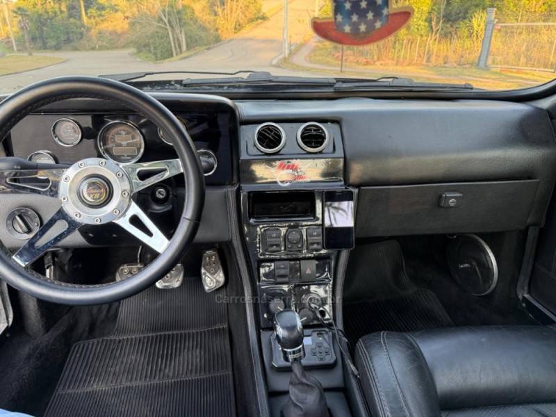 MIURA - X8 - 1989/1989 - Preta - R$ 58.000,00