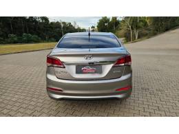 HYUNDAI - HB20S - 2016/2017 - Prata - R$ 69.900,00