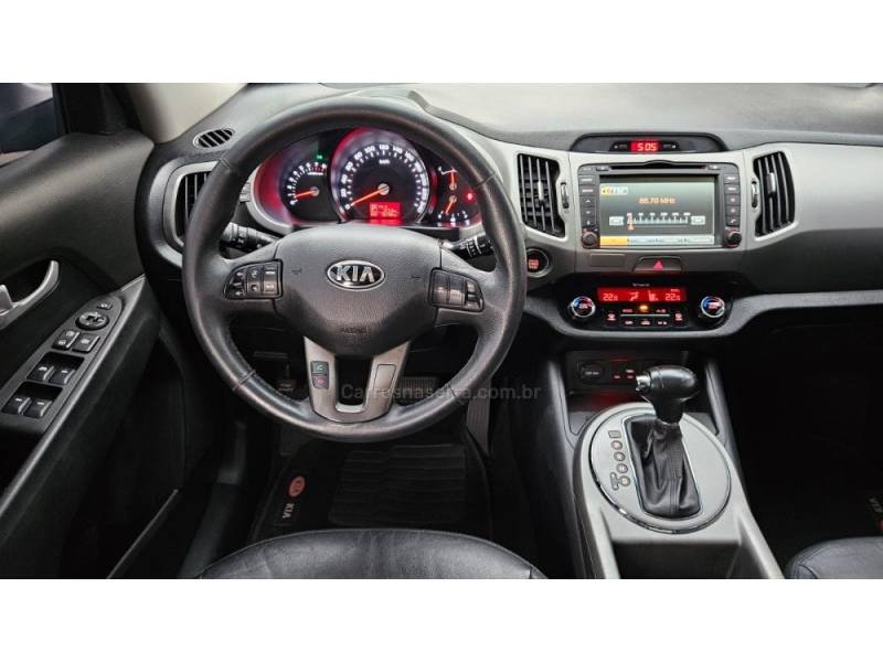 KIA MOTORS - SPORTAGE - 2015/2015 - Prata - R$ 86.900,00