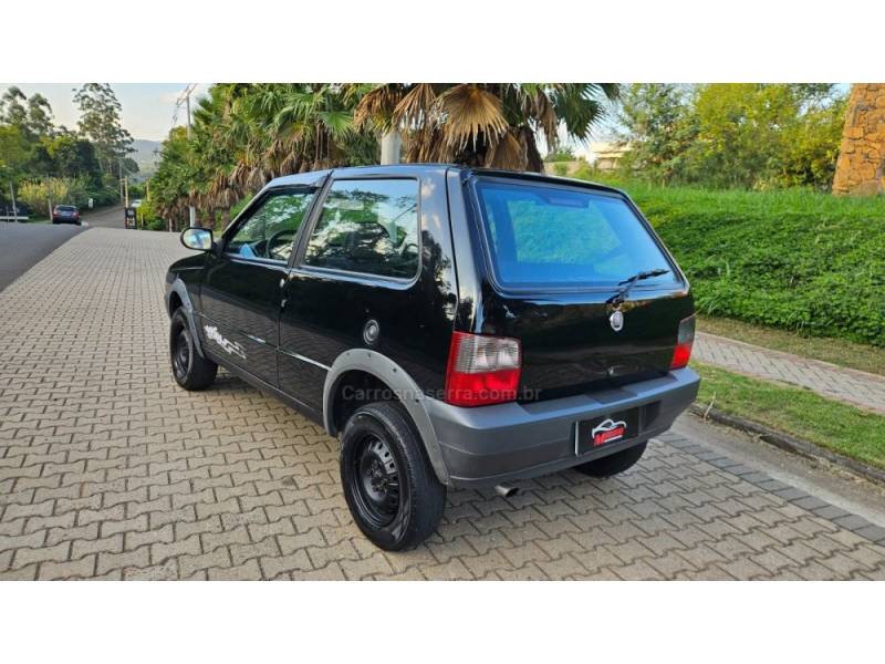 FIAT - UNO - 2013/2013 - Preta - R$ 24.900,00