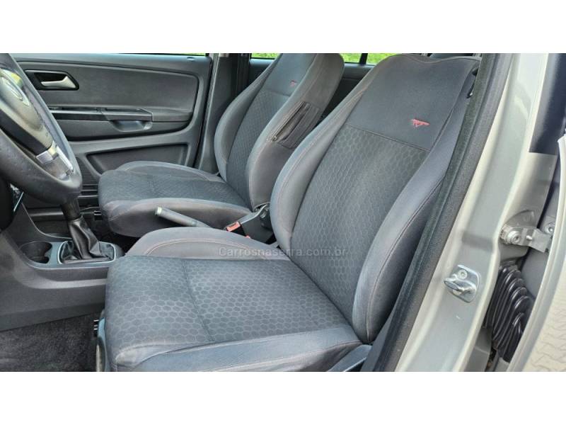 VOLKSWAGEN - CROSSFOX - 2012/2013 - Prata - R$ 44.900,00