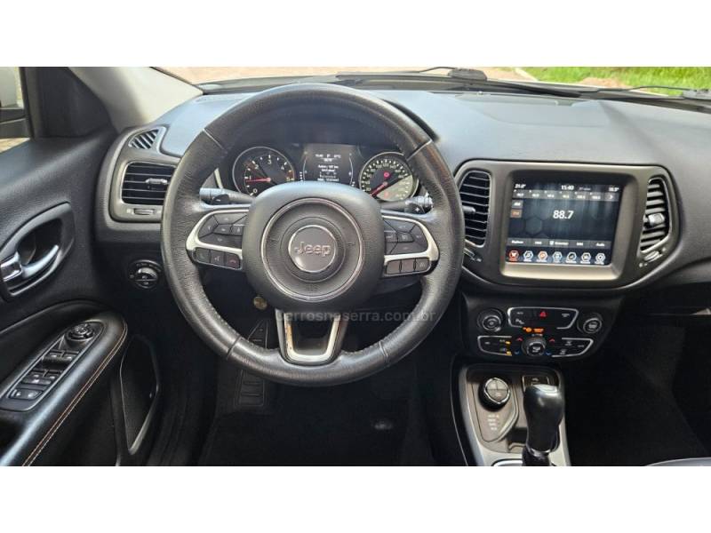 JEEP - COMPASS - 2018/2018 - Branca - R$ 99.900,00