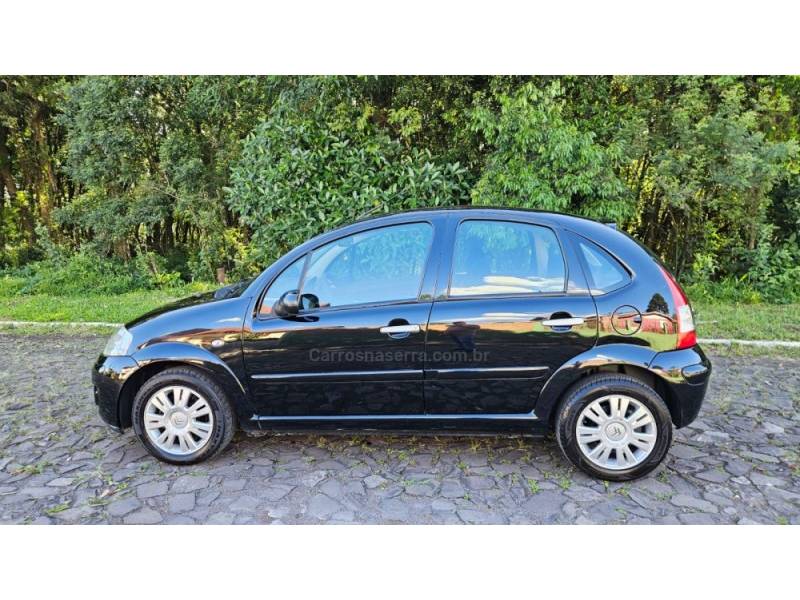 CITROËN - C3 - 2009/2009 - Prata - R$ 28.500,00