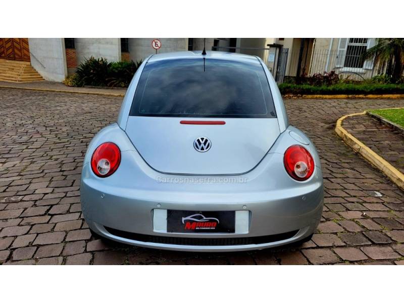 VOLKSWAGEN - NEW BEETLE - 2008/2008 - Prata - R$ 42.900,00
