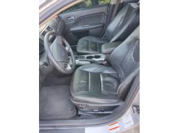 FORD - FUSION - 2010/2010 - Prata - R$ 43.900,00