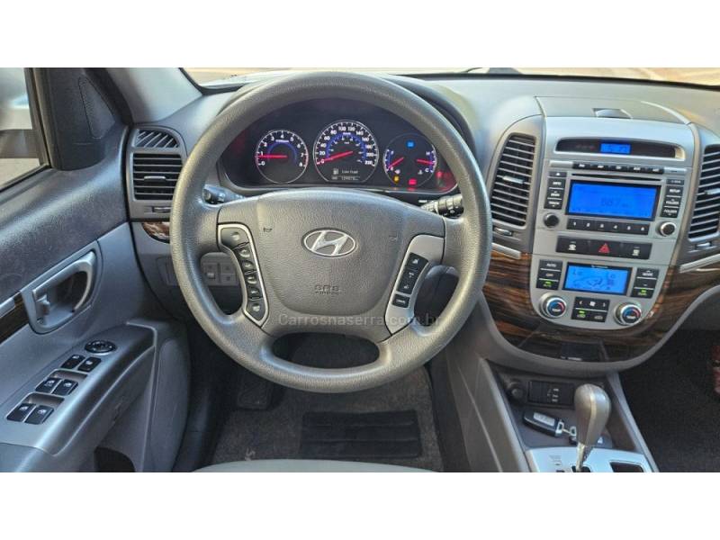HYUNDAI - SANTA FÉ - 2011/2012 - Prata - R$ 59.900,00