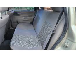CHEVROLET - CLASSIC - 2010/2011 - Bege - R$ 25.900,00