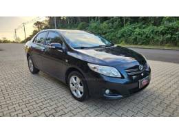 TOYOTA - COROLLA - 2010/2011 - Preta - R$ 50.000,00