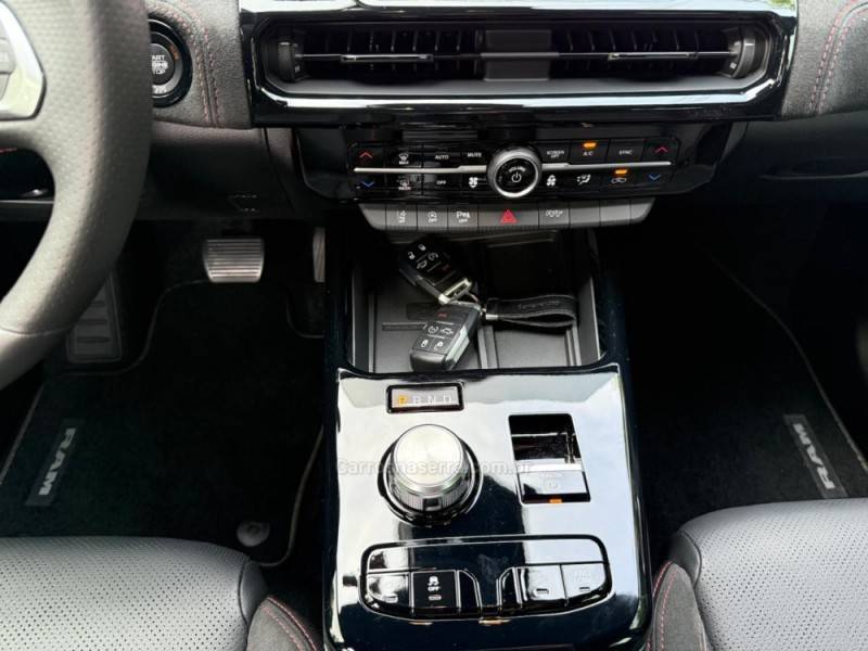 RAM - RAMPAGE - 2025/2025 - Azul - R$ 238.000,00