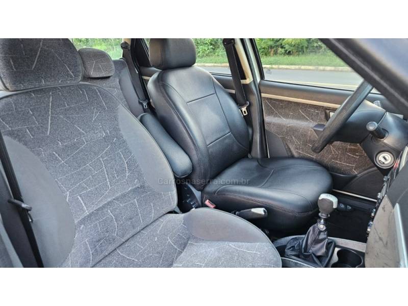 FIAT - PALIO - 2006/2007 - Branca - Sob Consulta